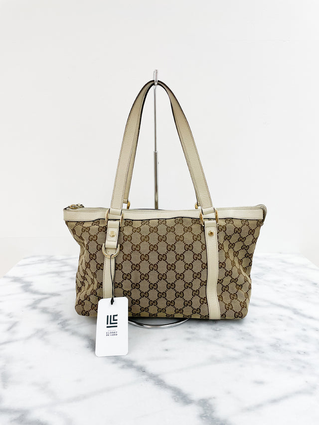 Bolsa Gucci Abbey D-Ring Monograma