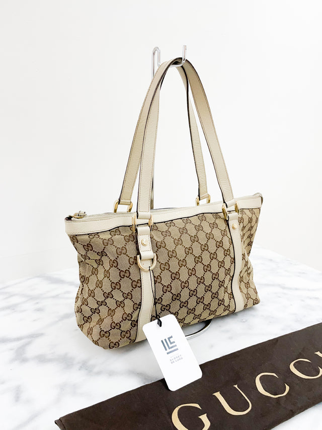 Bolsa Gucci Abbey D-Ring Monograma