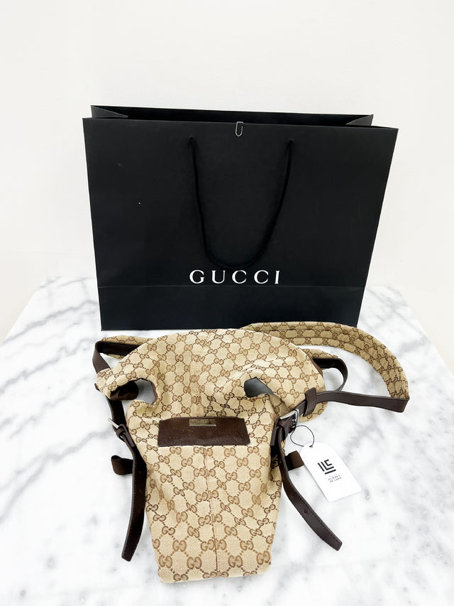 Canguru Gucci GG Monograma