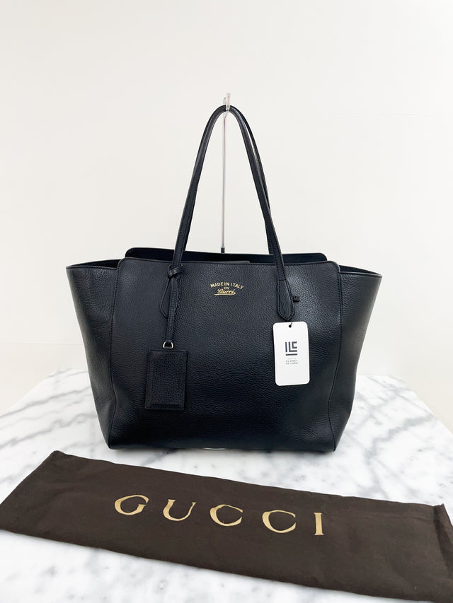 Bolsa Gucci Swing Preta