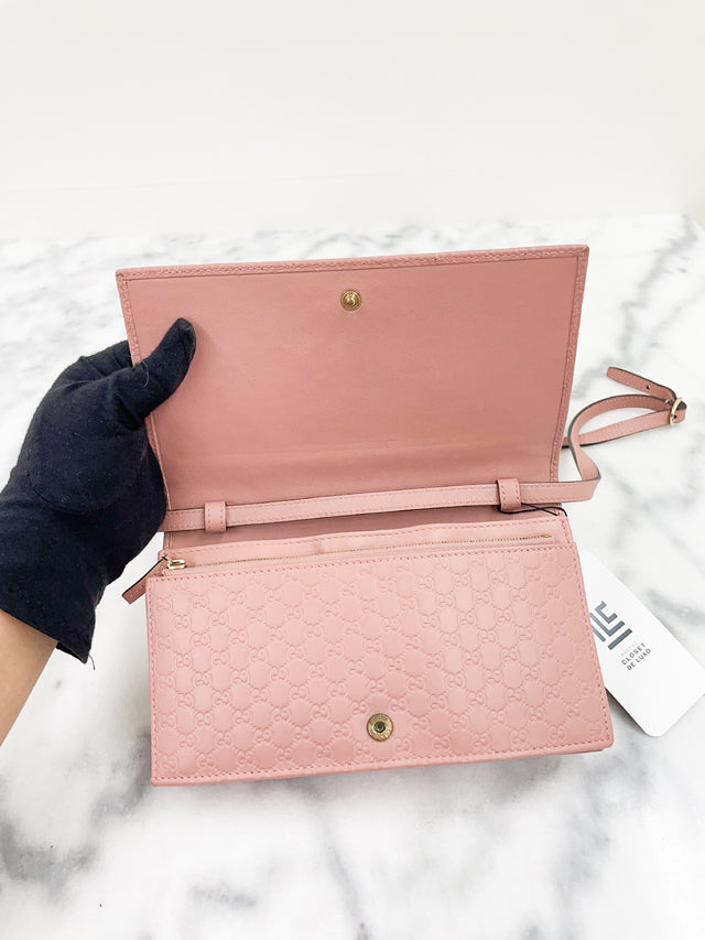 Bolsa Gucci Microguccissima WOC Rosa Monograma