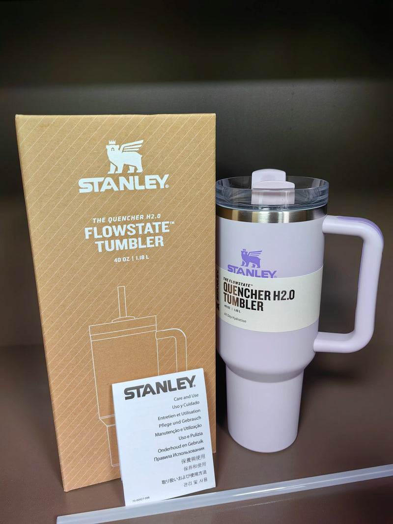 "Copo Stanley Quencher™: Design Premium"