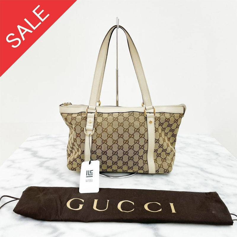 Bolsa Gucci Abbey D-Ring Monograma