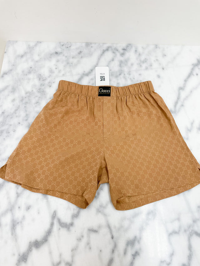 Short Gucci Monograma Tam.P